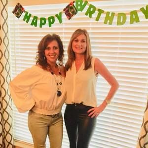 Meet your Posher, Angela